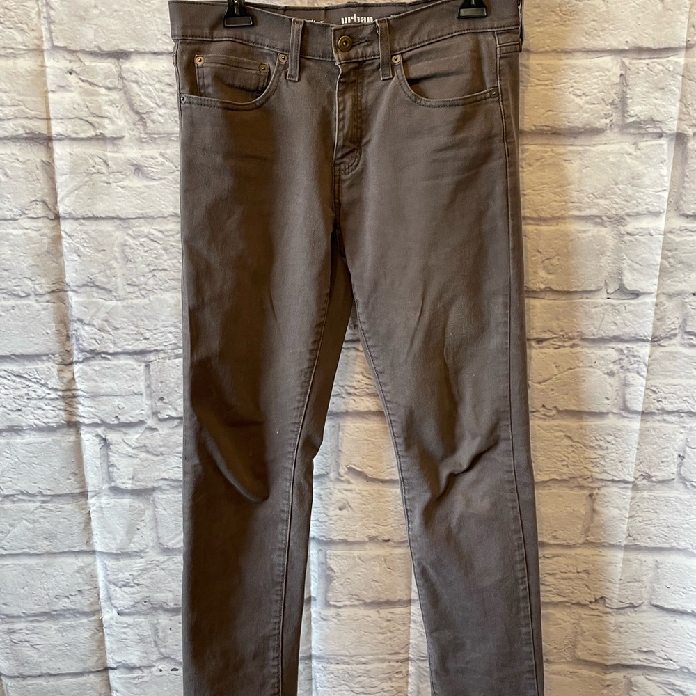 30x32 Men’s Urban Pipeline Ultimate Flex Jeans in Grey